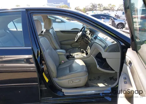 2004 Lexus Es 330 z USA, uszkodzony, nr VIN JTHBA30G945044977